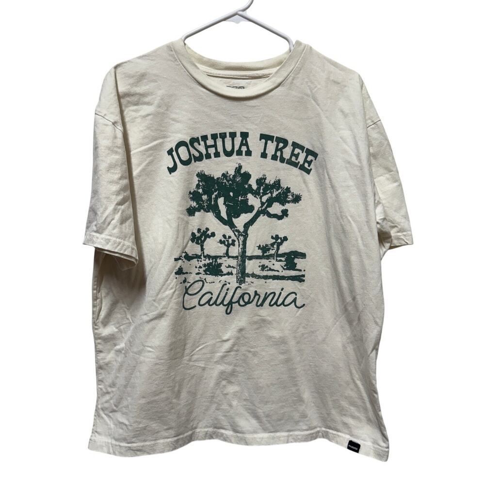 Tillys RSQ Joshua Tree California White T shirt  Size Large